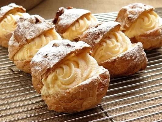 types of french pastries