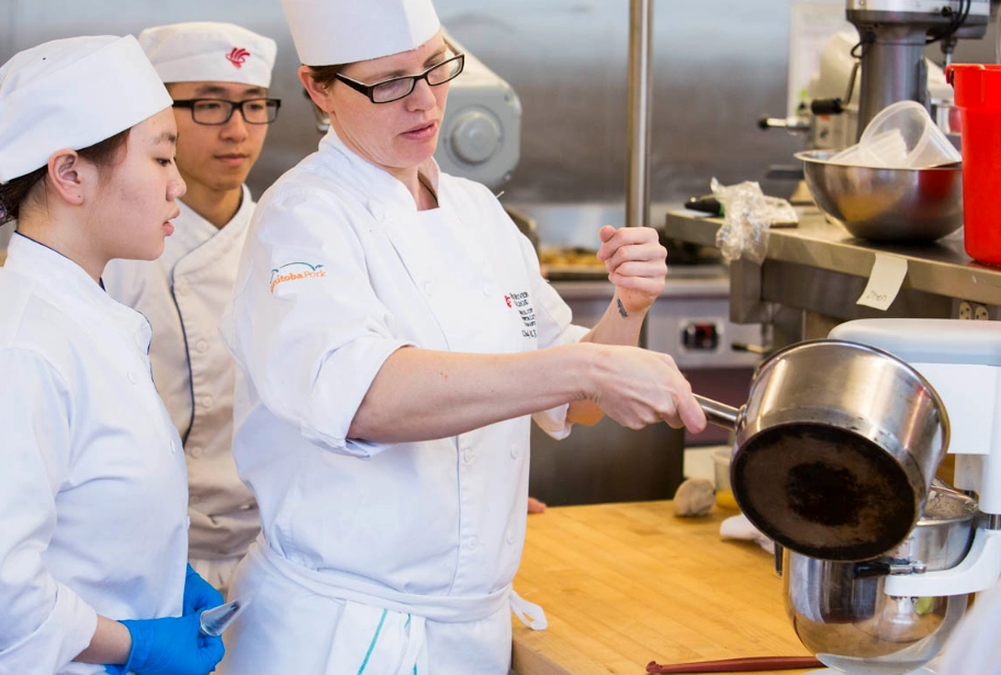 how to bake like a pro