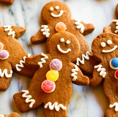 easy gingerbread cookies