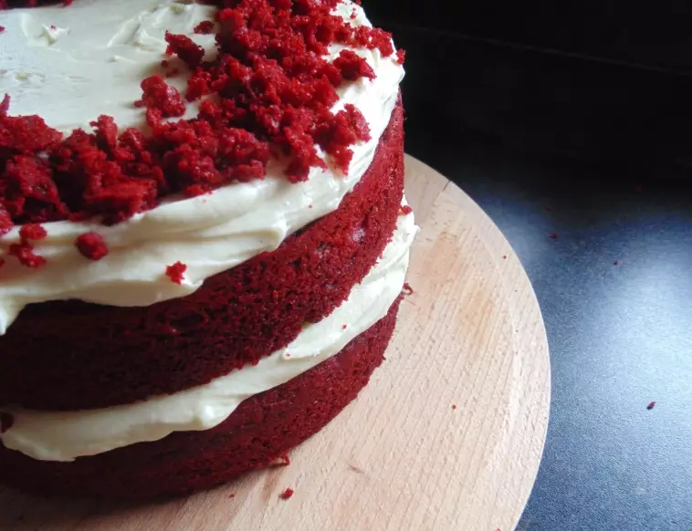 moist red velvet cake