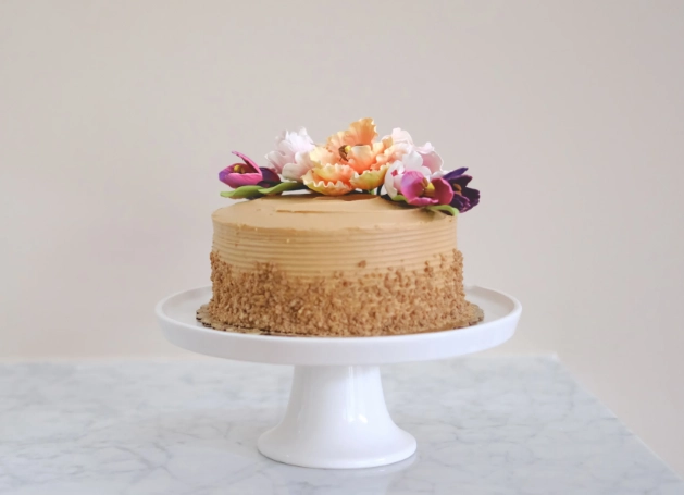 kitchen hacks for cake decorating