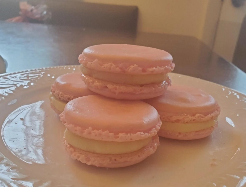 macaron baking techniques