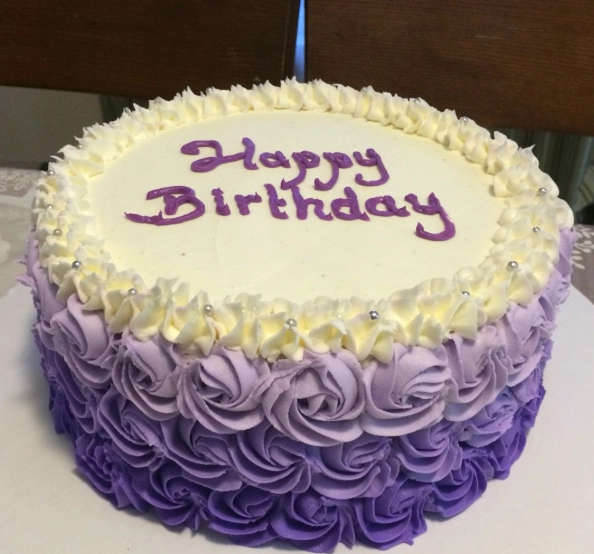 simple cake decorating