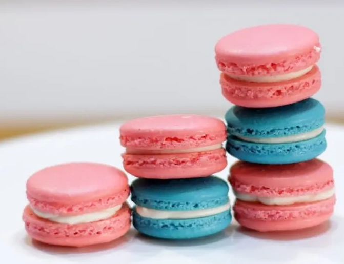 perfect macaron shells