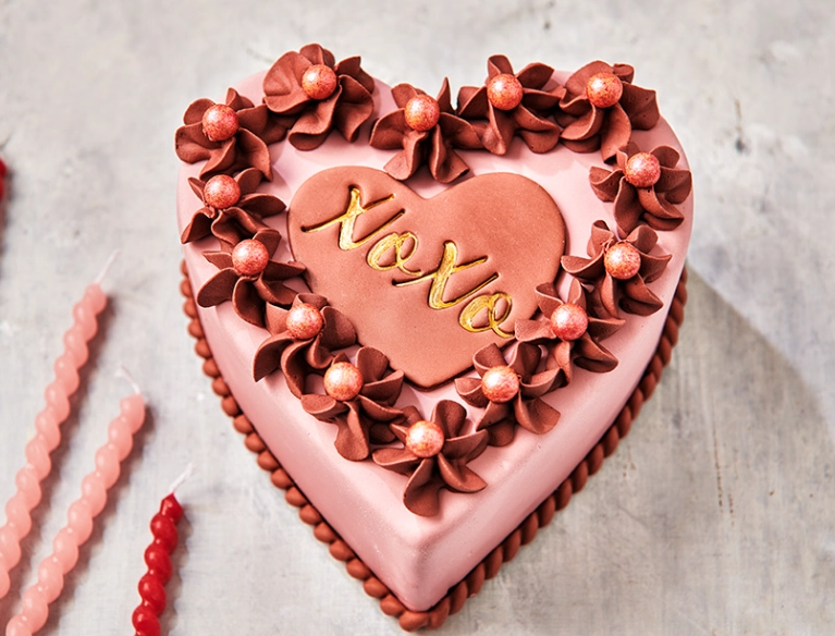 how long does cake last