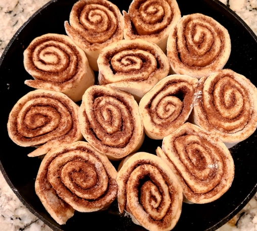 easy cinnamon roll recipe
