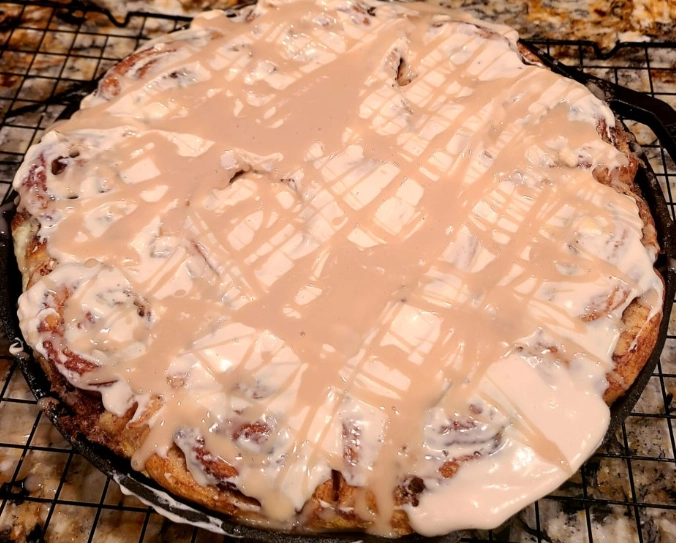 giant fluffy cinnamon roll recipe