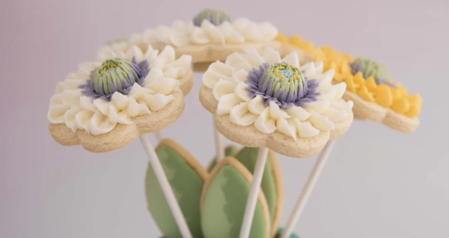 how to decorate cookies