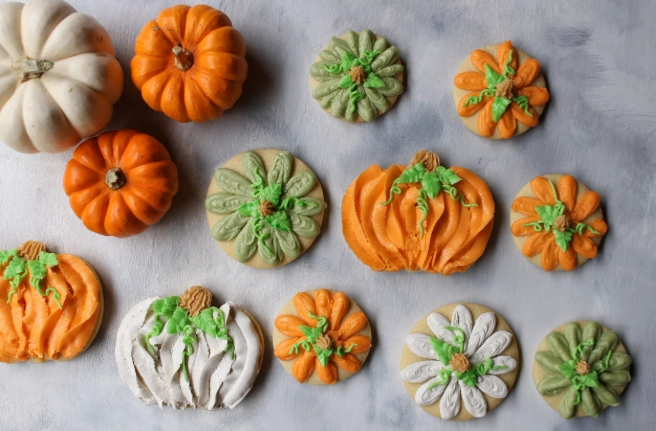 Cookie decorating techniques for beginners