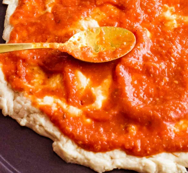 authentic Italian pizza sauce