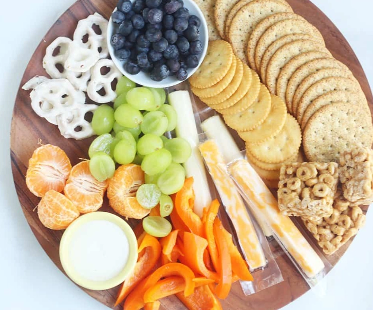 What are 10 good snack foods?