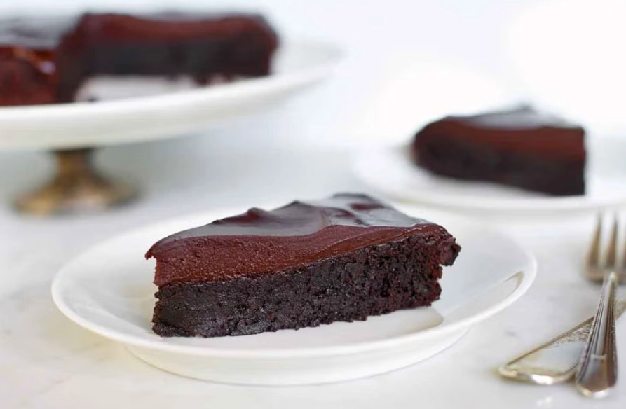 easy flourless chocolate cake