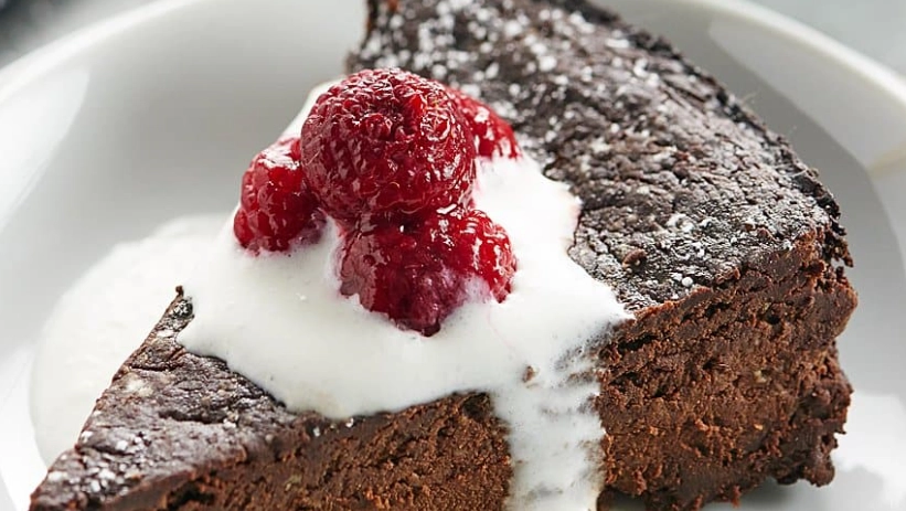 eggless chocolate cake