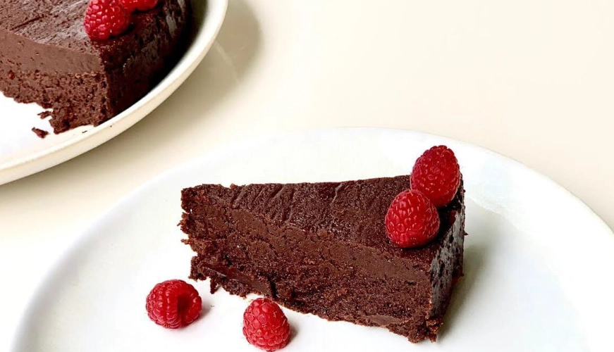 easy flourless cake