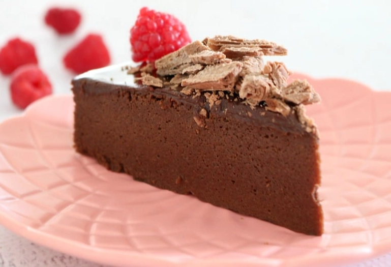 easy flourless cake